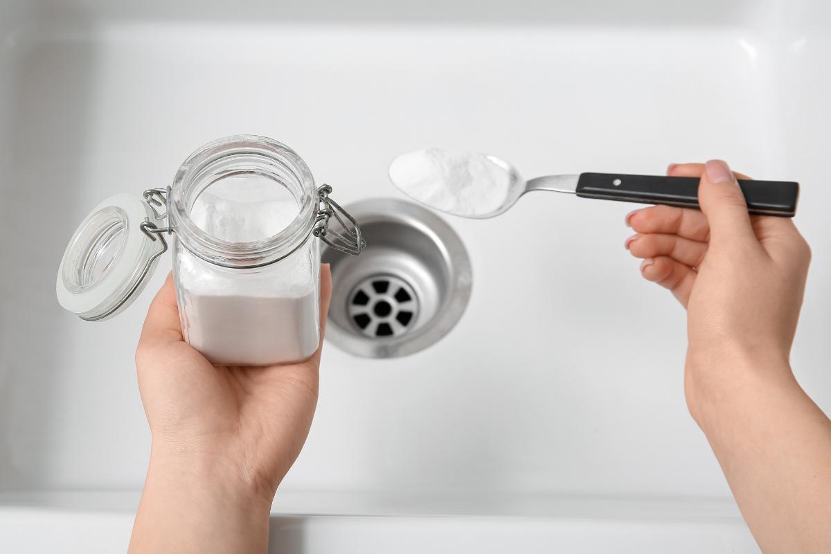 cucchiaio sale lavandino 