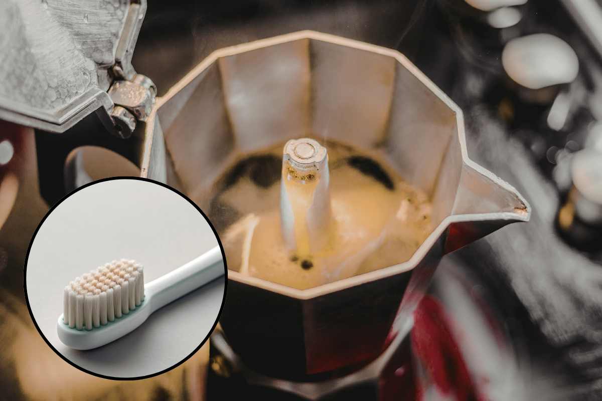 Il trucco "dello spazzolino" per avere un caffè come al bar usando la moka